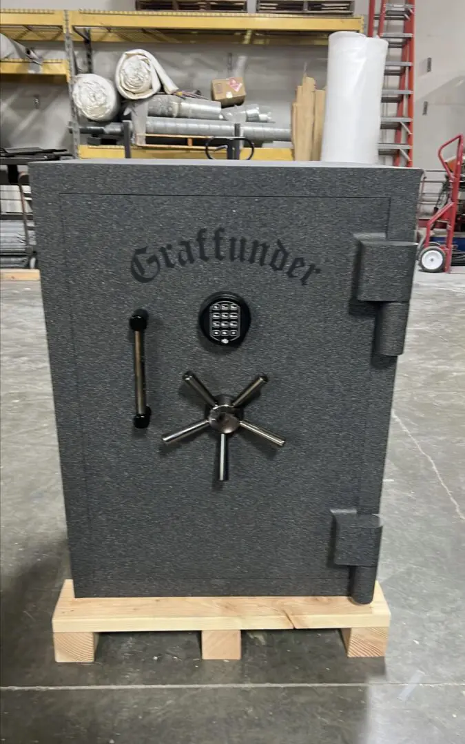 A gray safe with the word " graffunder " on it.