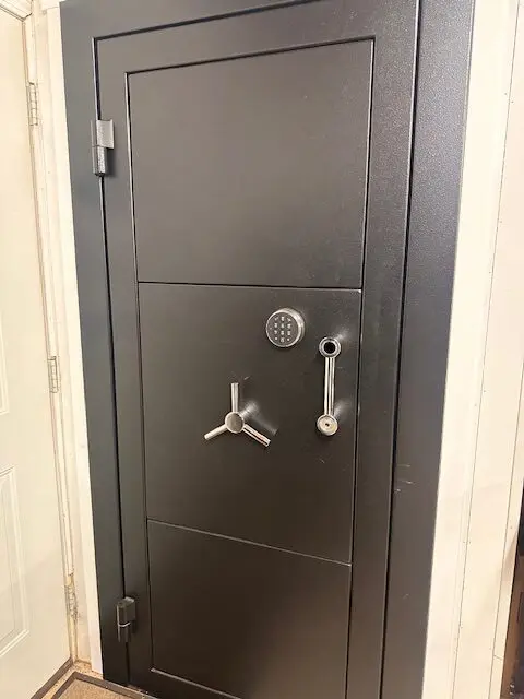 A door with a lock and handle on it